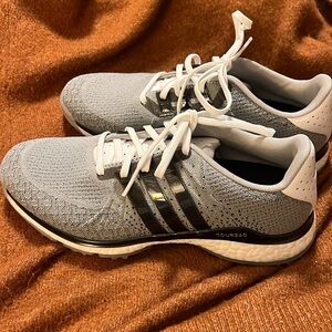 ⛳️ Adidas men’s golf shoes NWOT